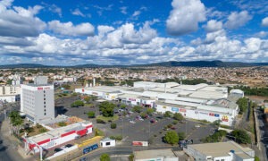 Foto área do Montes Claros Shopping